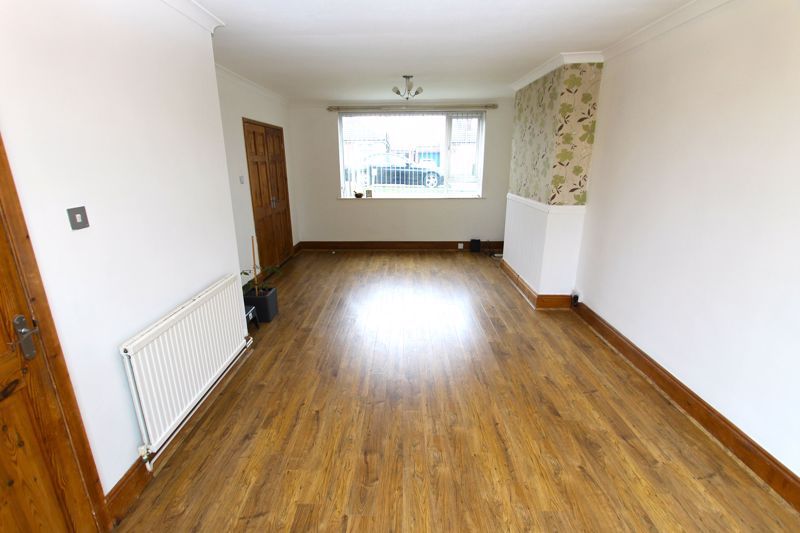 Property photo 2 of 11 Photo 5