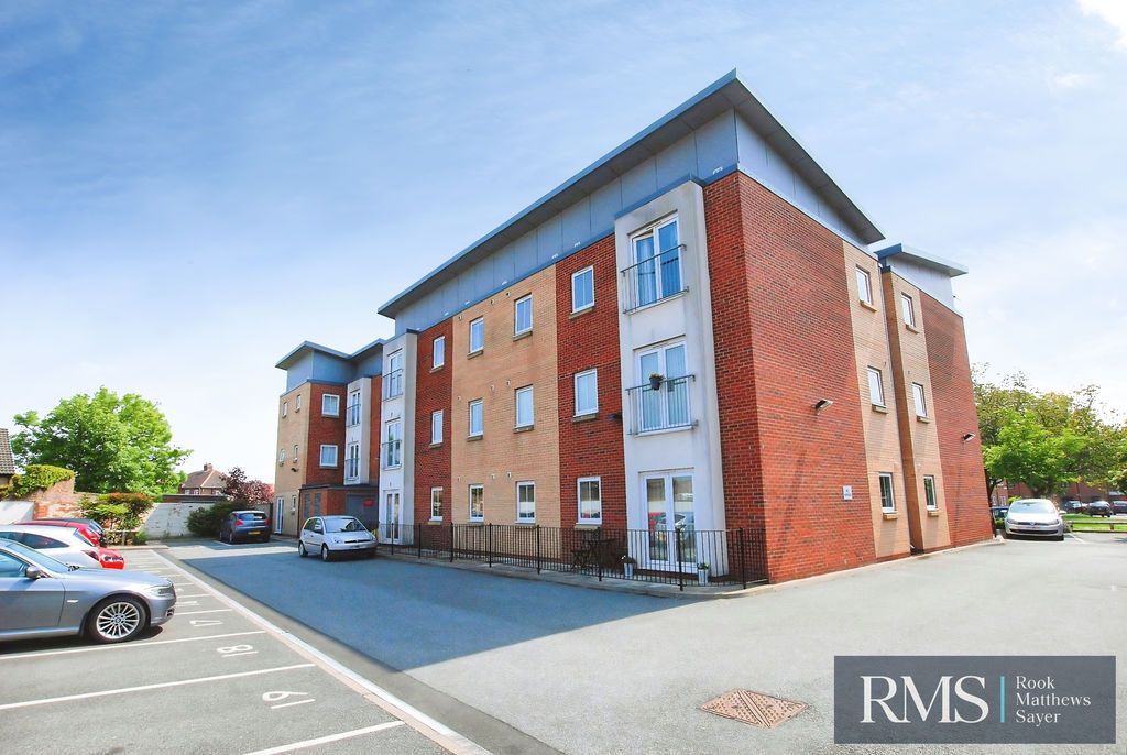 Property photo 1 of 10 Photo 9