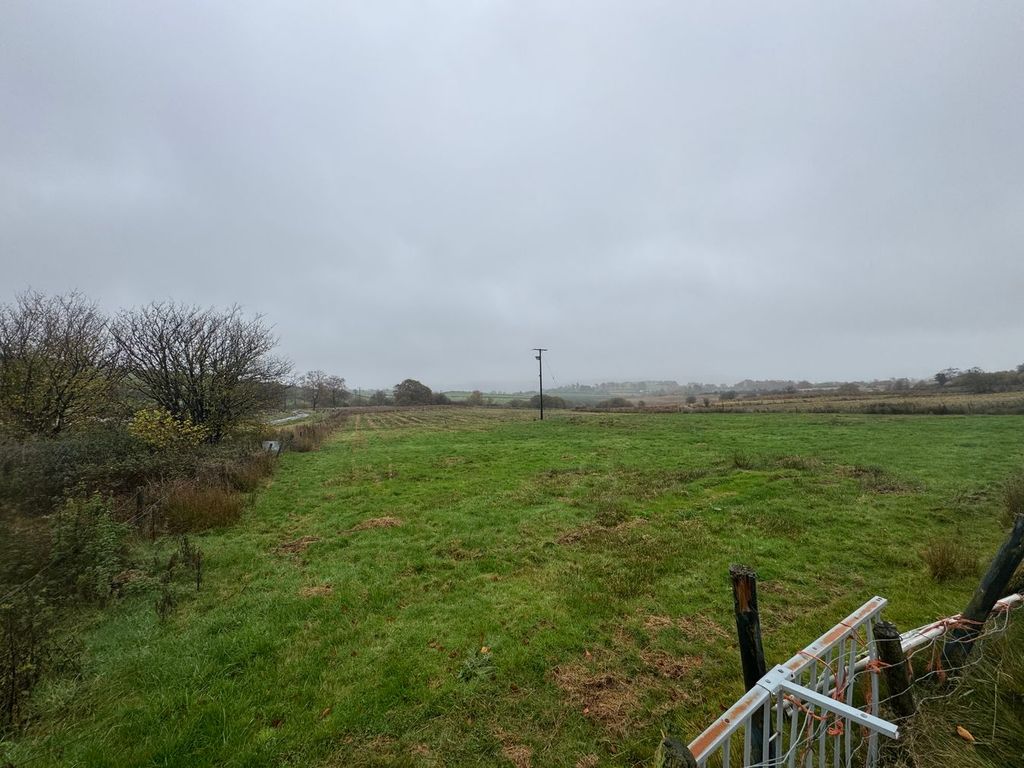 Property photo 3 of 30