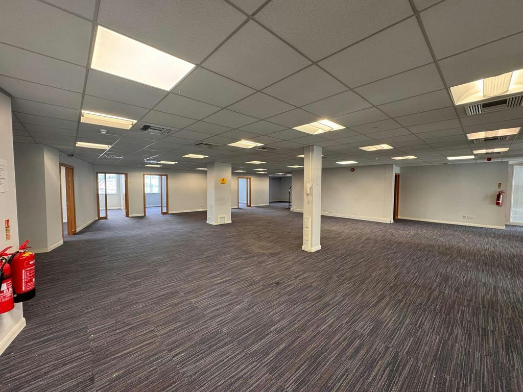 Property photo 2 of 12 Whatsapp Image 202.Jpeg