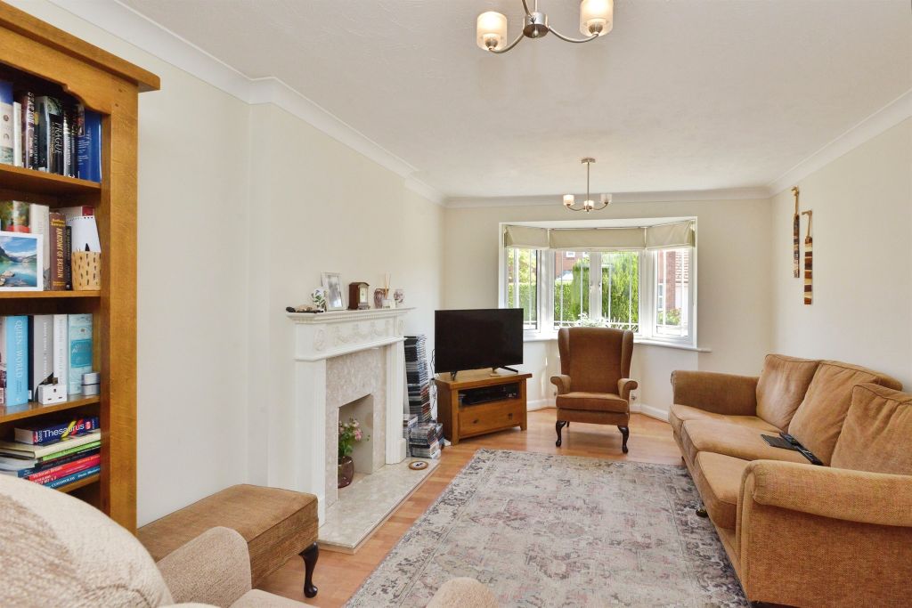 Property photo 3 of 24