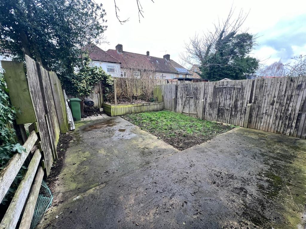 Property photo 2 of 10 02.Jpg