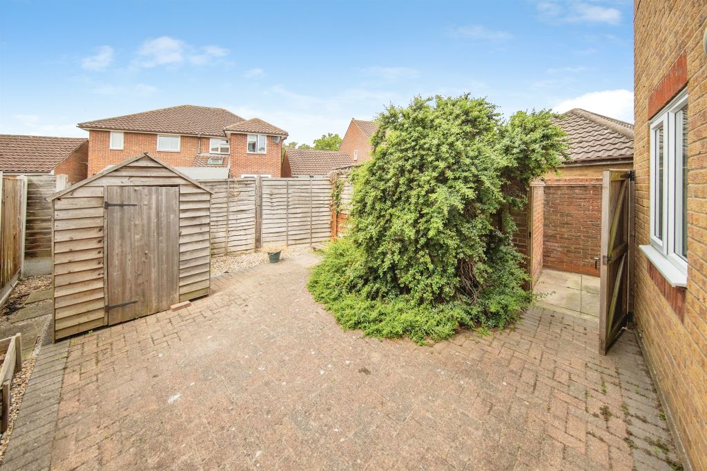 Property photo 2 of 13