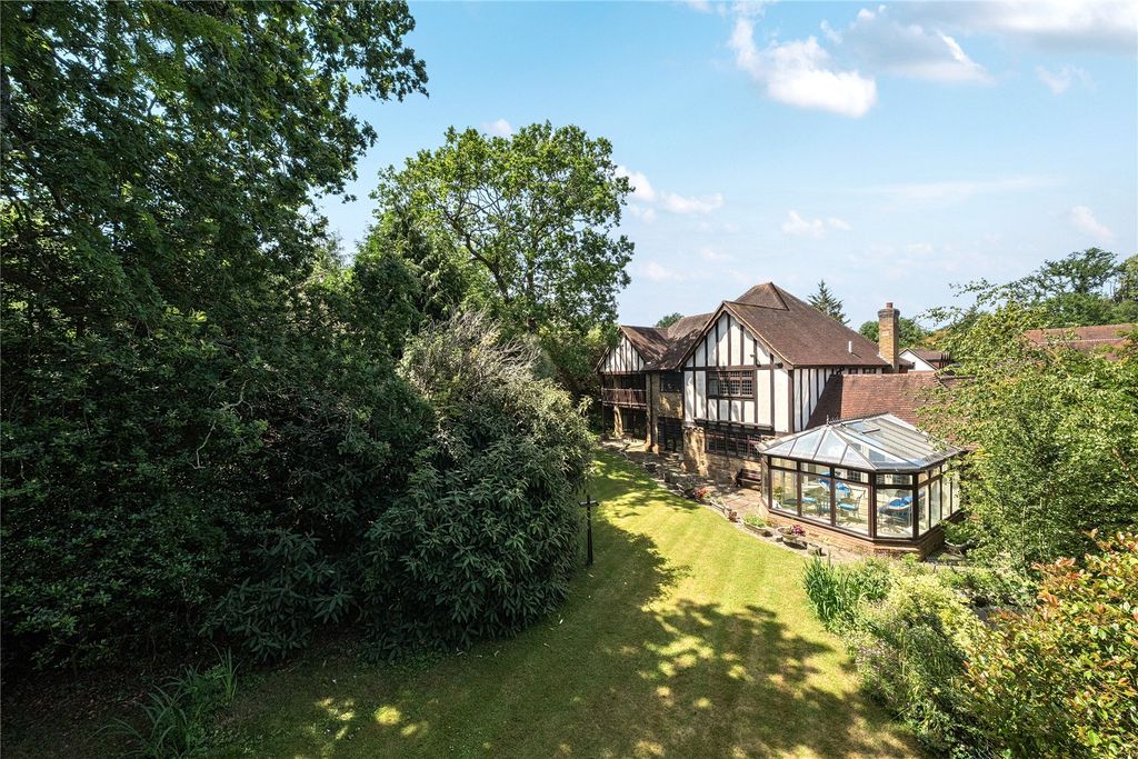 Property photo 2 of 44 Picture No. 03