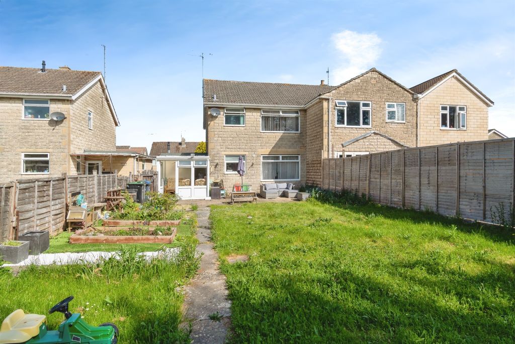 Property photo 2 of 15