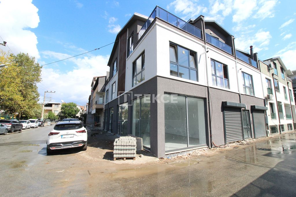 Property photo 2 of 9