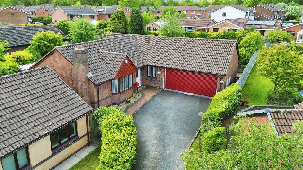 Property photo 1 of 23