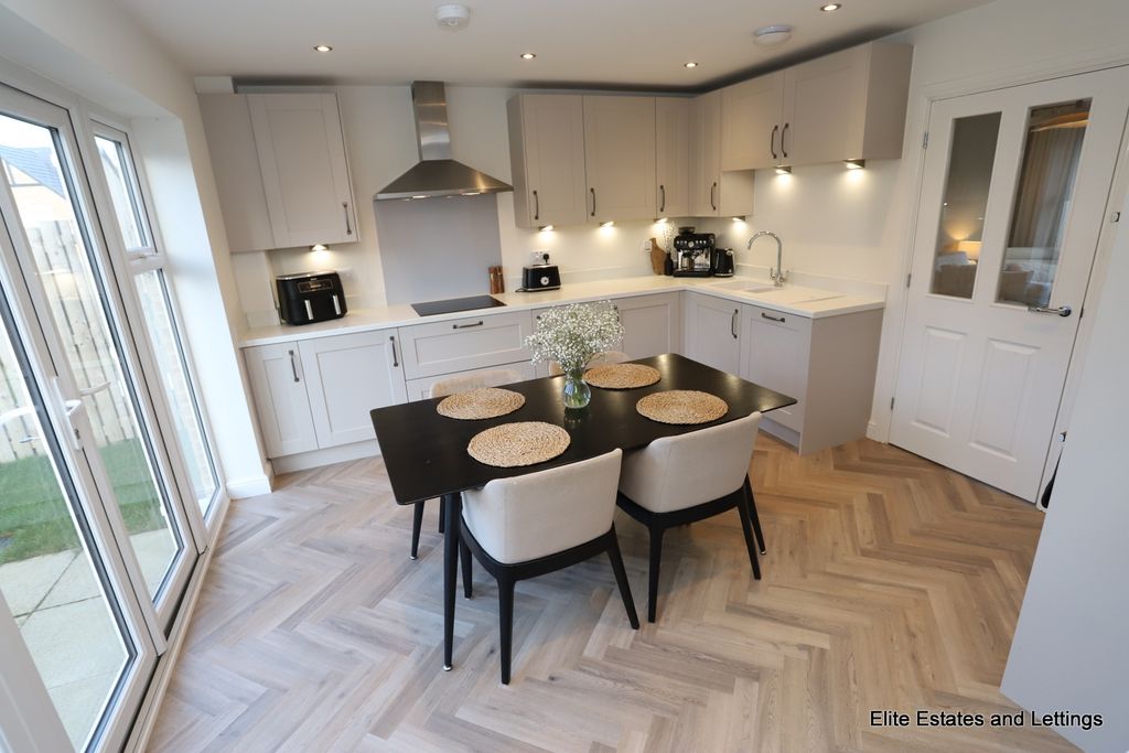 Property photo 2 of 23 4-Img_1660