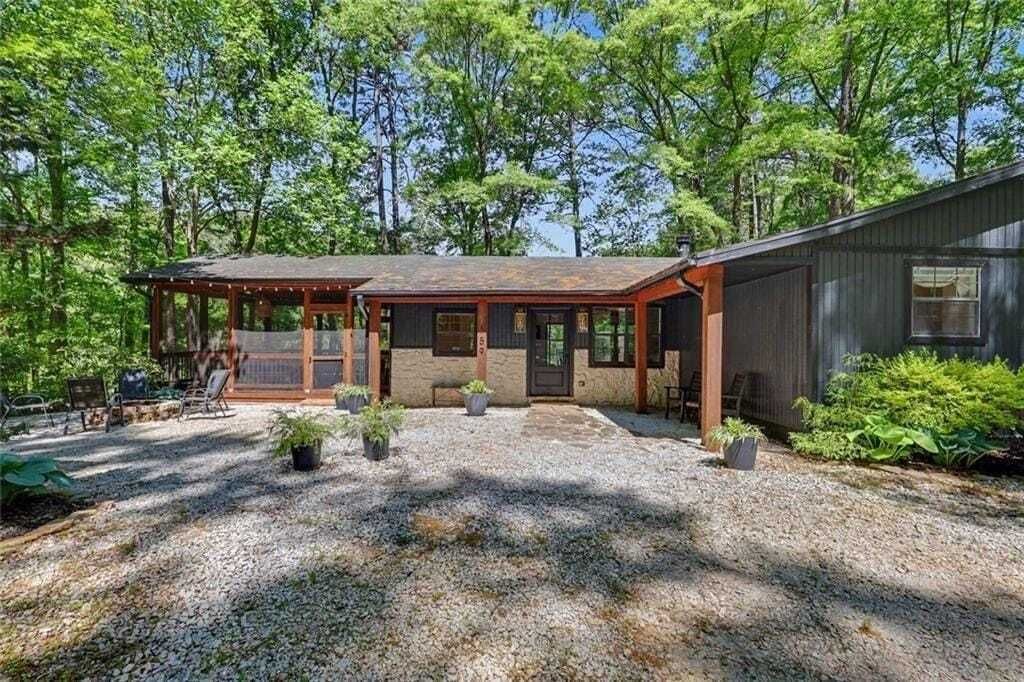 Property photo 1 of 31