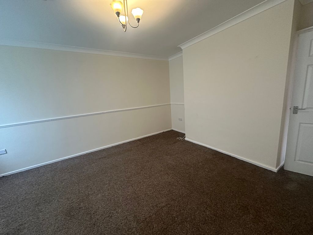 Property photo 2 of 16 Property