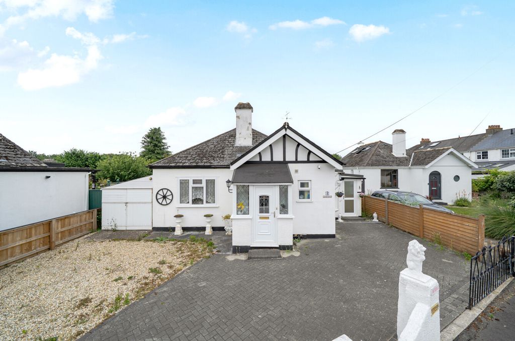 Property photo 2 of 24 2 - 1478395-1-6A31935...