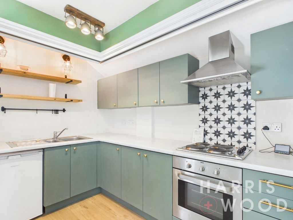 Property photo 2 of 9 5351412