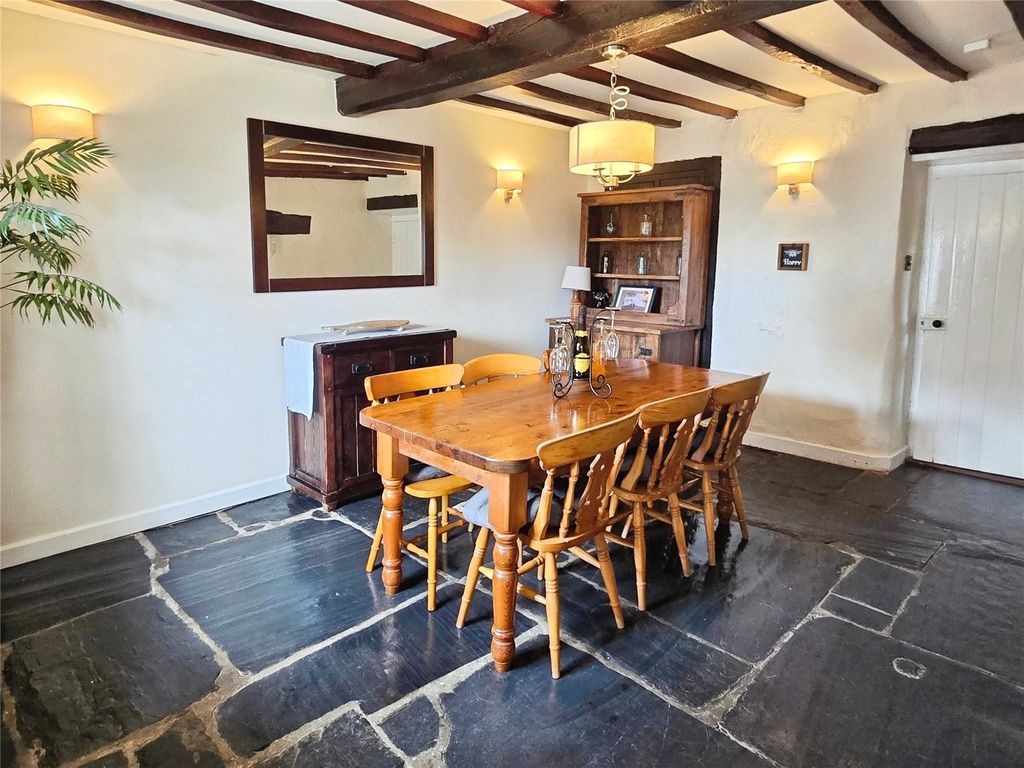 Property photo 3 of 27 Sitting/Dining Room