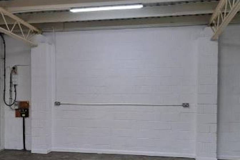 Property photo 1 of 2