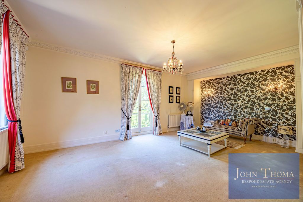 Additional image 26 of 6 bed detached house for saleManor Road, Chigwell IG7