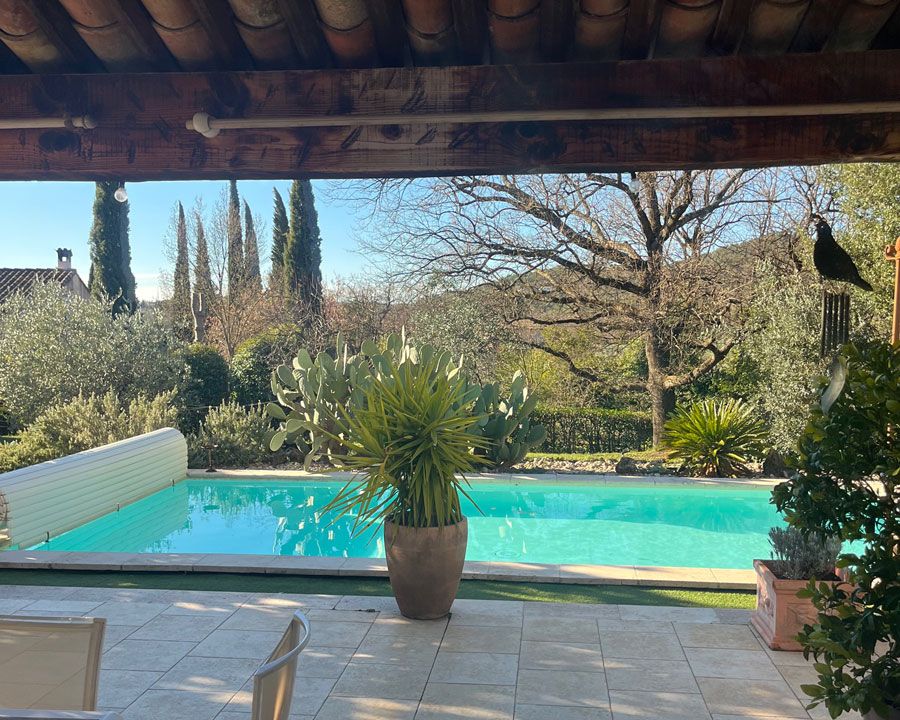 Property photo 2 of 36