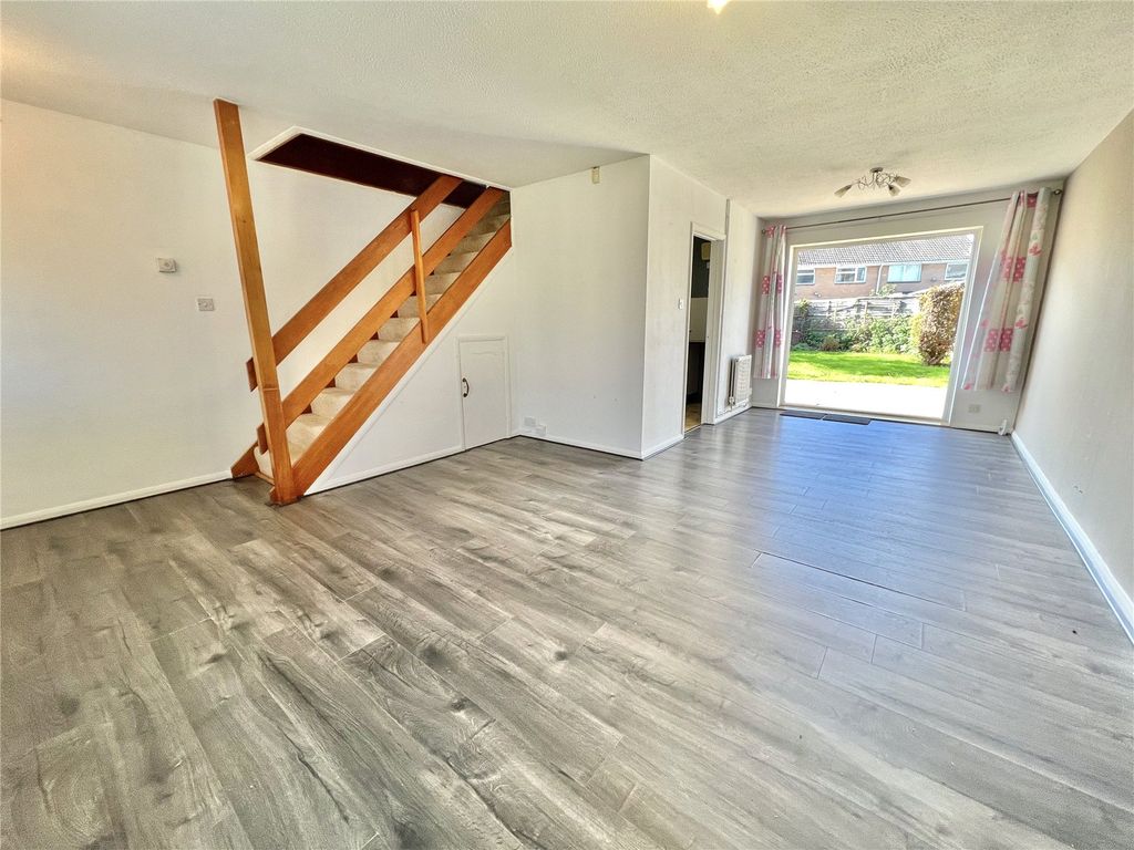 Property photo 2 of 12 Picture No. 04