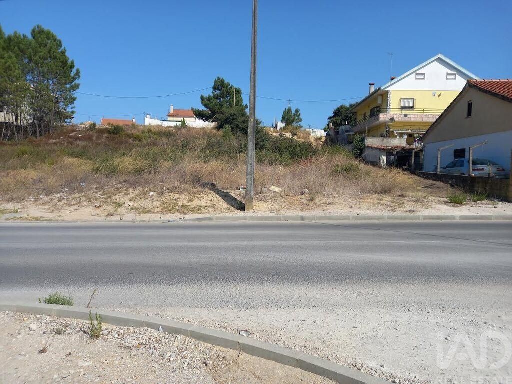 Property photo 1 of 2