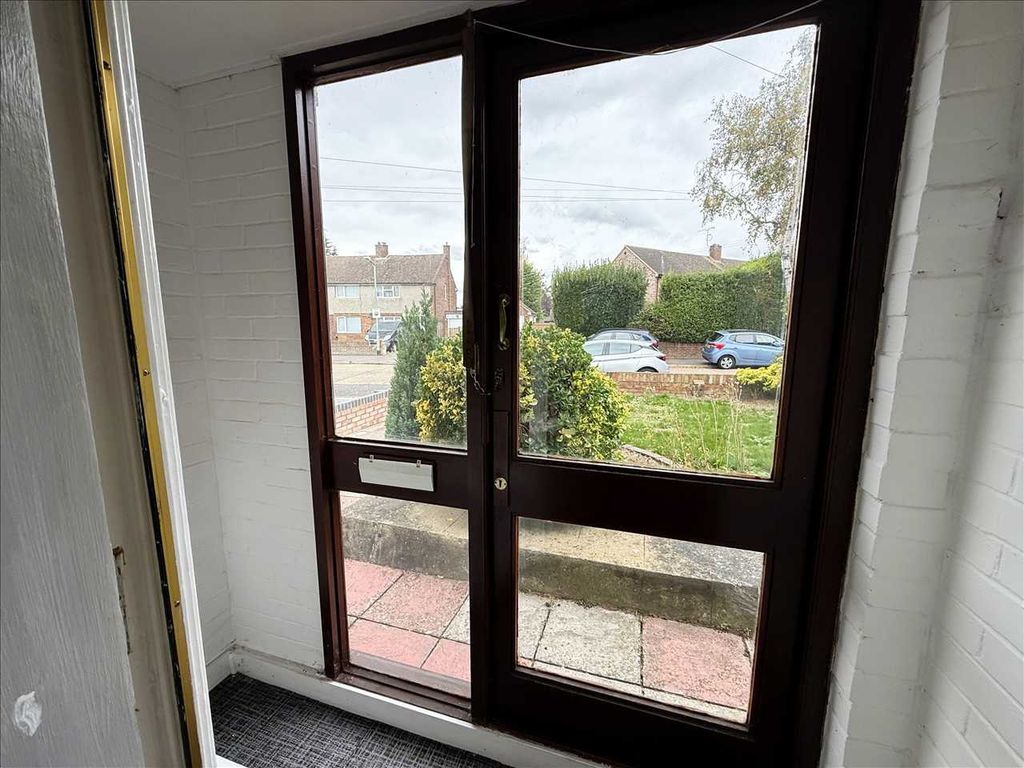 Property photo 2 of 17 Porch