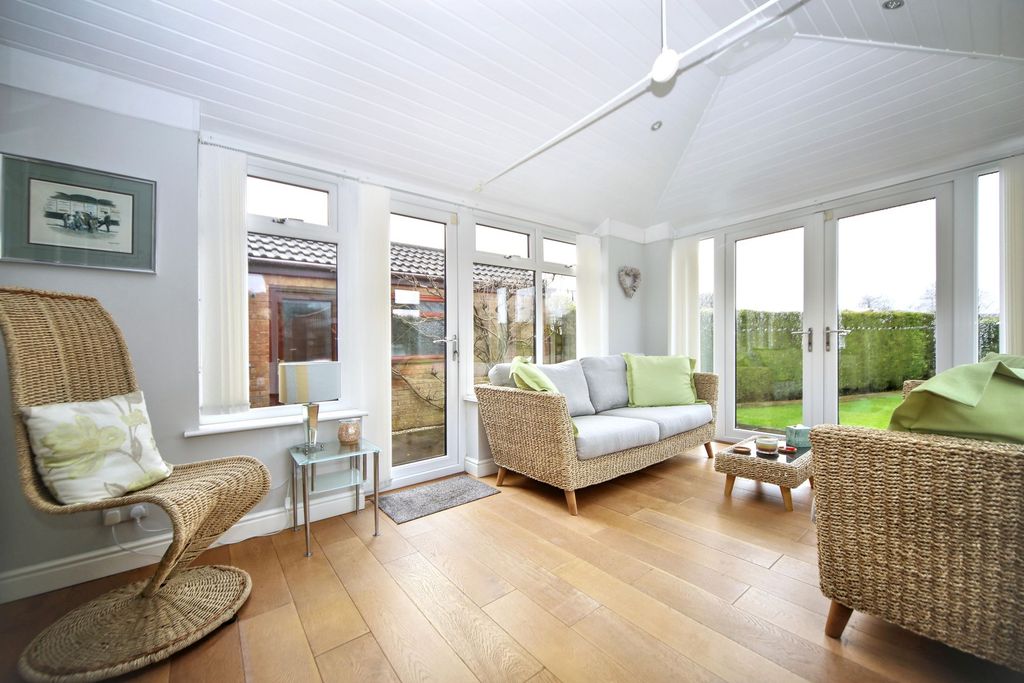 Property photo 3 of 23