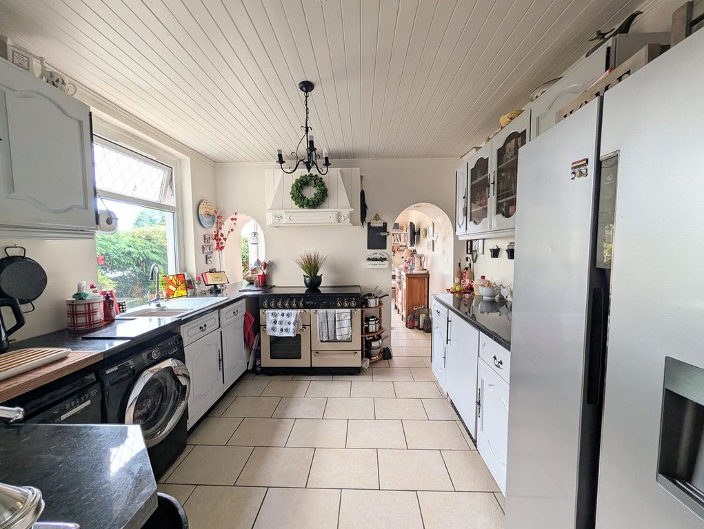 Property photo 2 of 18 Not Specified