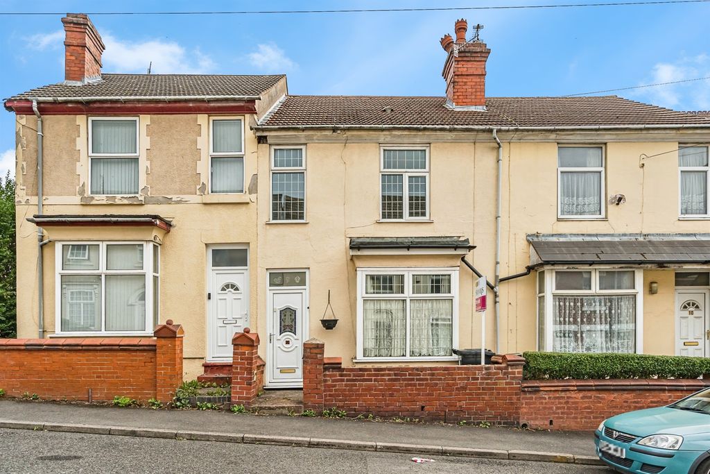Property photo 1 of 17