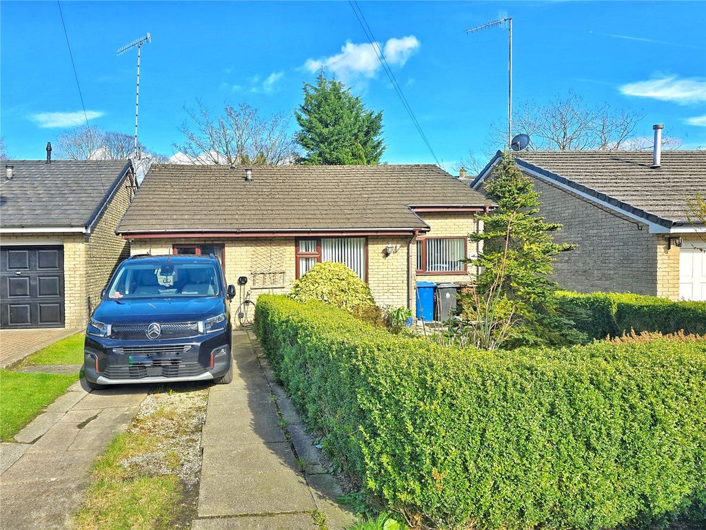 Property photo 1 of 22 Detached Property