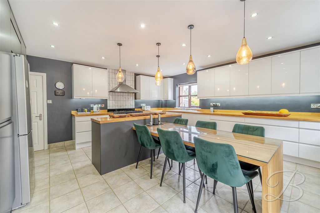 Property photo 2 of 51 Ccltd-4.Jpg