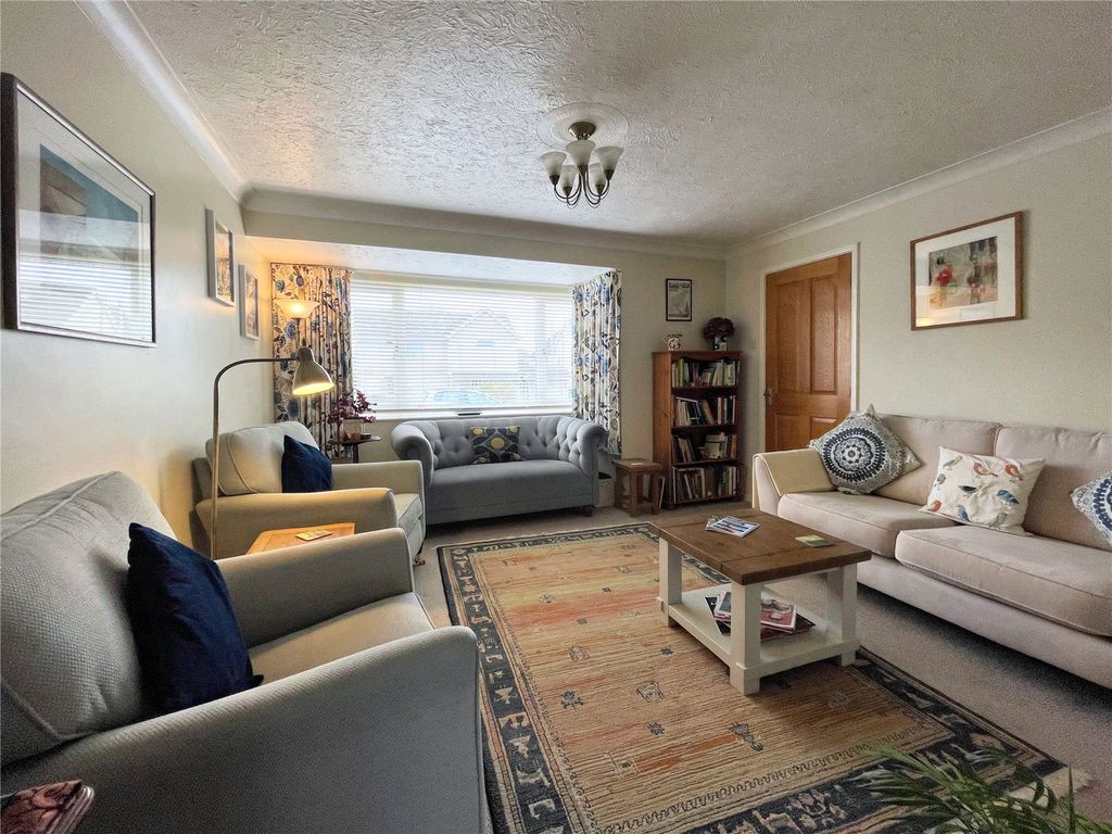 Property photo 3 of 24 Picture No. 12