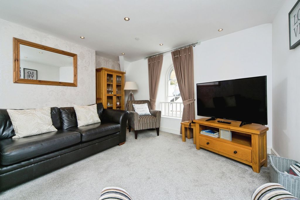 Additional image 16 of 2 bed flat for saleAbbey Road, Llandudno, Conwy LL30