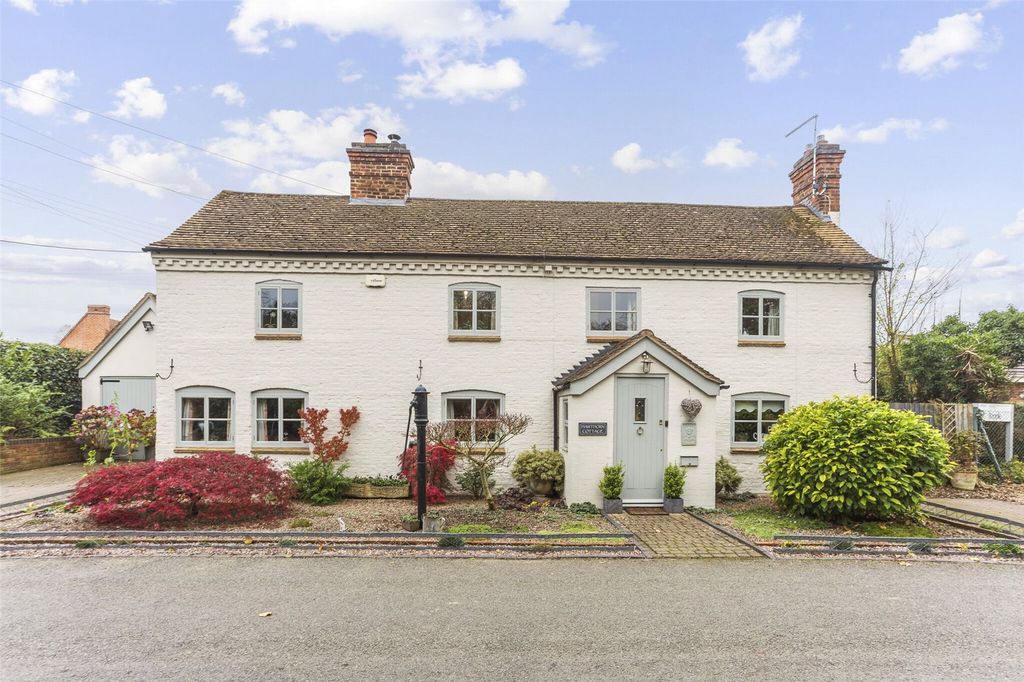 Property photo 1 of 11 Hawthorn Cottage