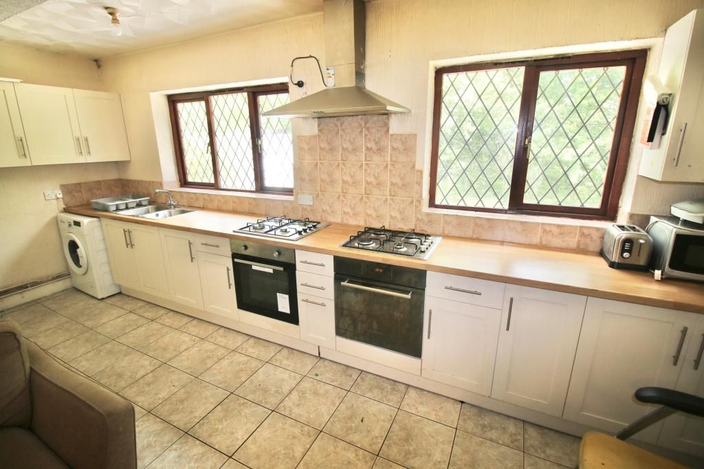 Property photo 2 of 4