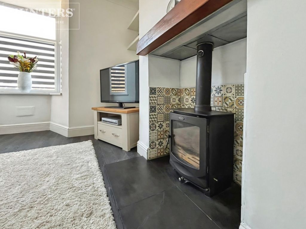 Property photo 3 of 13 Pbox-Img.Jpg