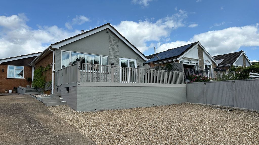 Property photo 1 of 25
