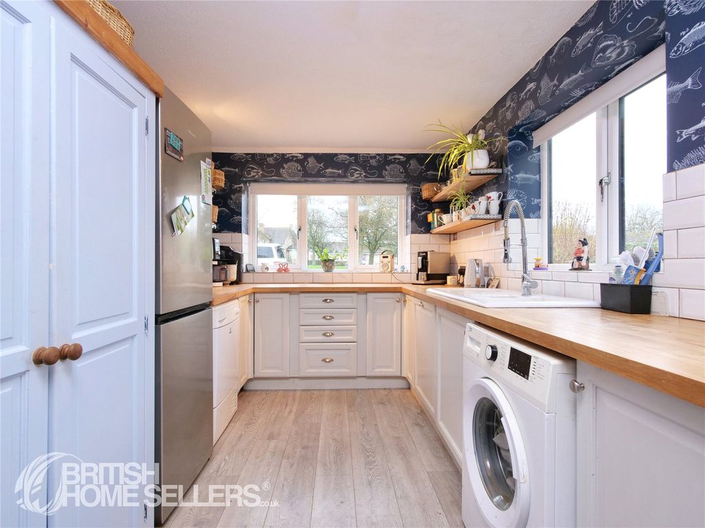 Property photo 3 of 19 Picture No. 07