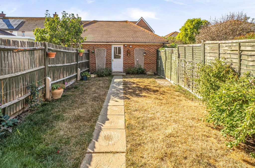 Property photo 3 of 14