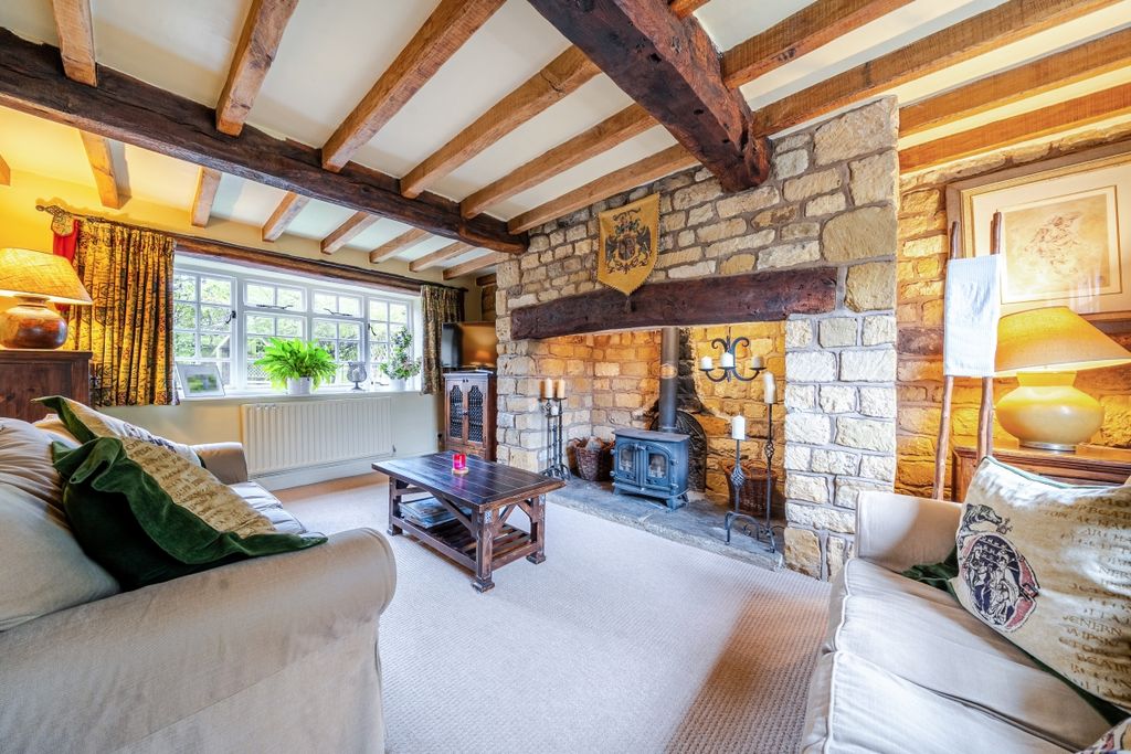 Property photo 3 of 19