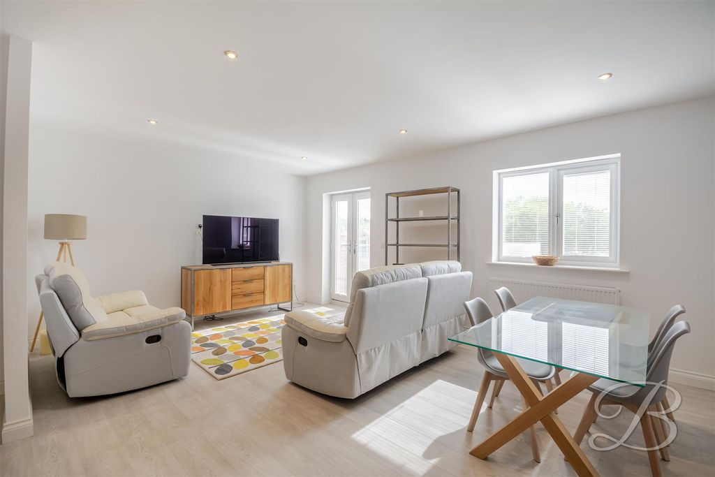 Property photo 3 of 28 Ccltd-2.Jpg