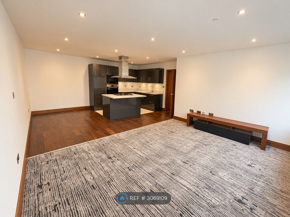 Property photo 2 of 16 Living Room As Being Offered Unfirnished