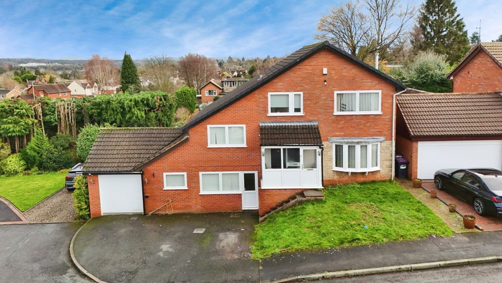 Property photo 1 of 32 4689960