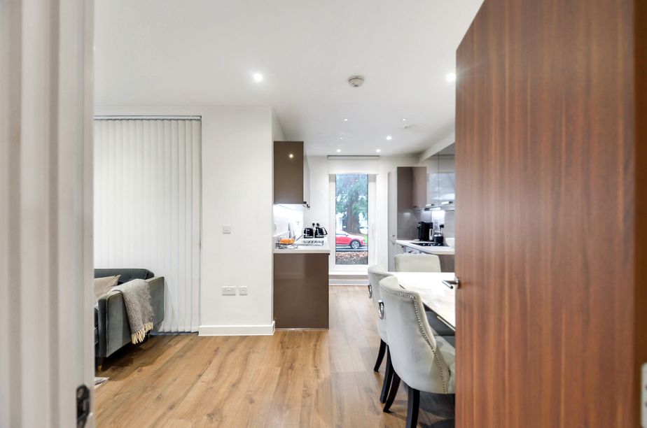 Property photo 3 of 19 Open Plan Living Area (1).Jpg