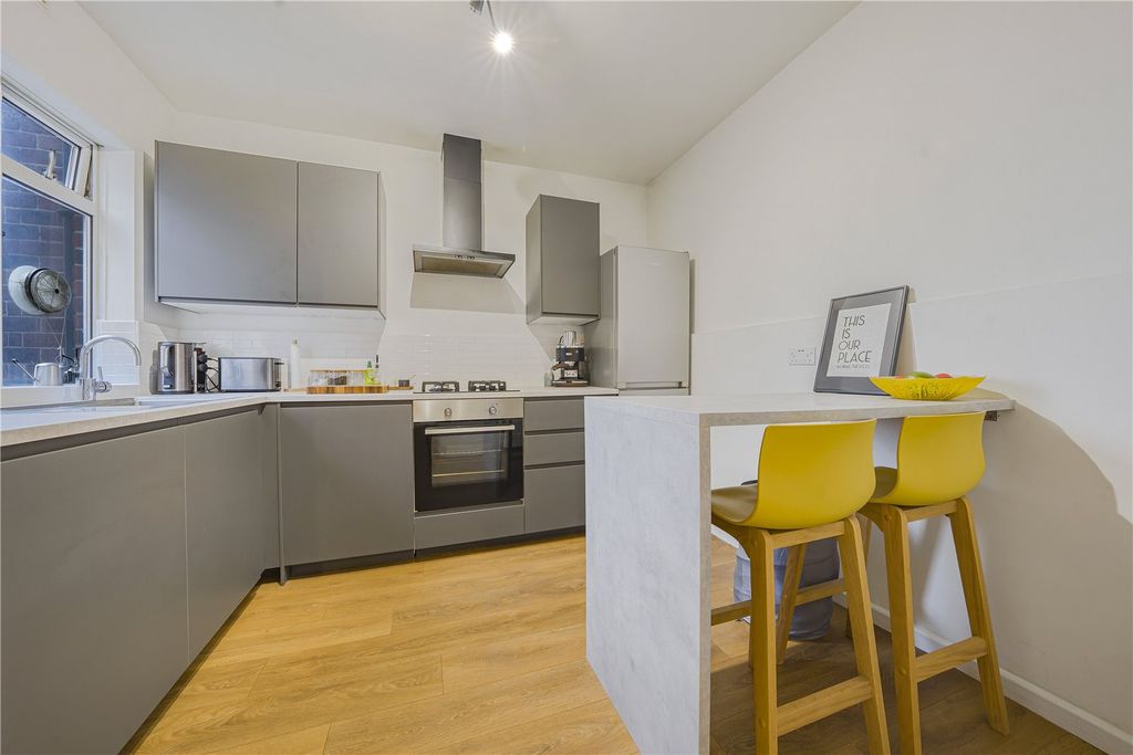 Property photo 1 of 11 Picture No. 02