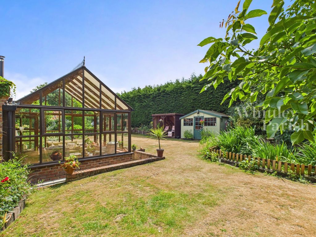Property photo 3 of 47