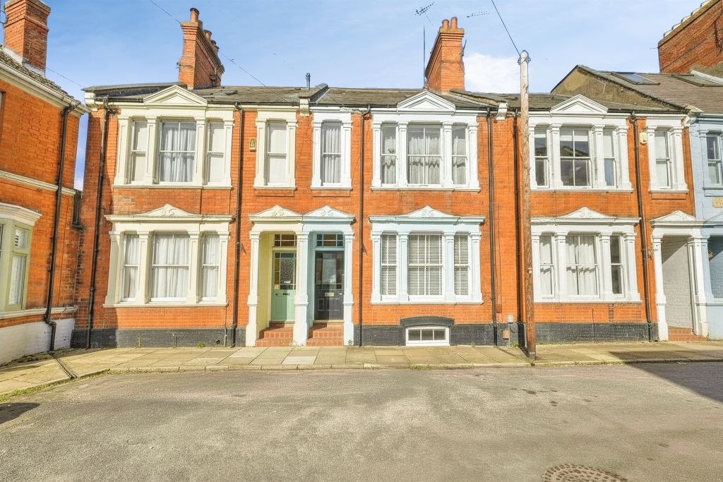 Property photo 1 of 23