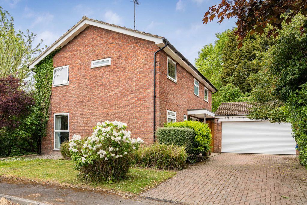 Property photo 1 of 26 1081393