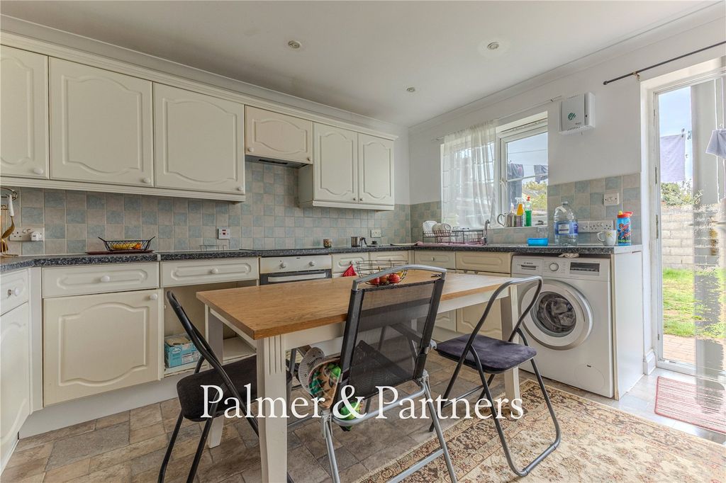 Property photo 2 of 10 Picture No. 03