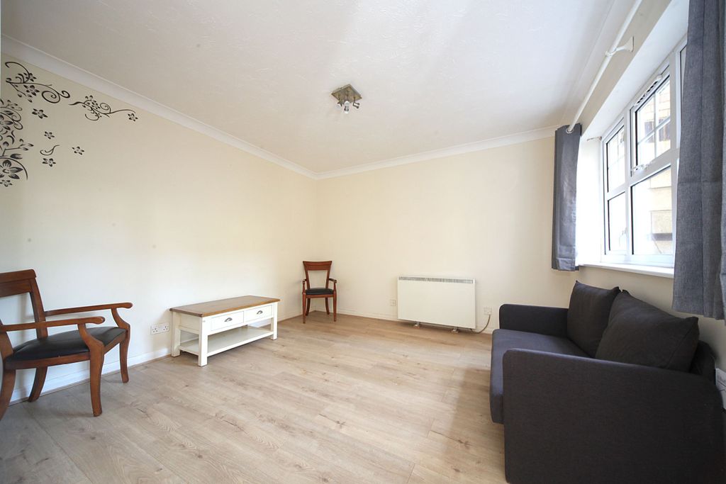 Property photo 3 of 15