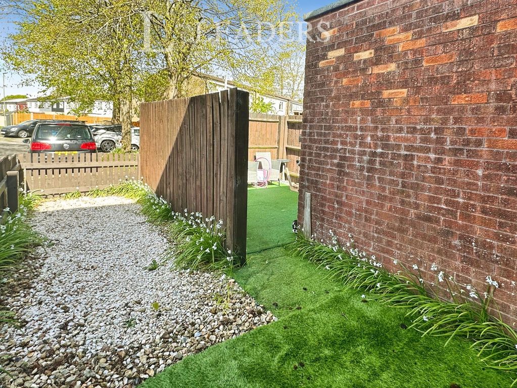 Property photo 2 of 9 Pbox-Img.Jpg