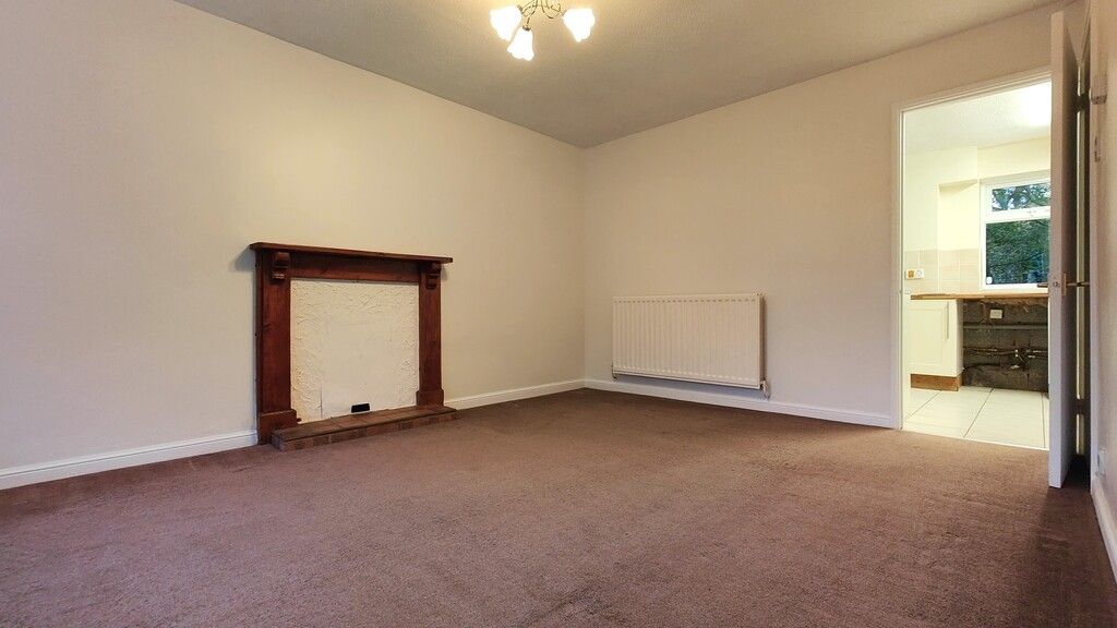 Property photo 2 of 12 108 Lettings