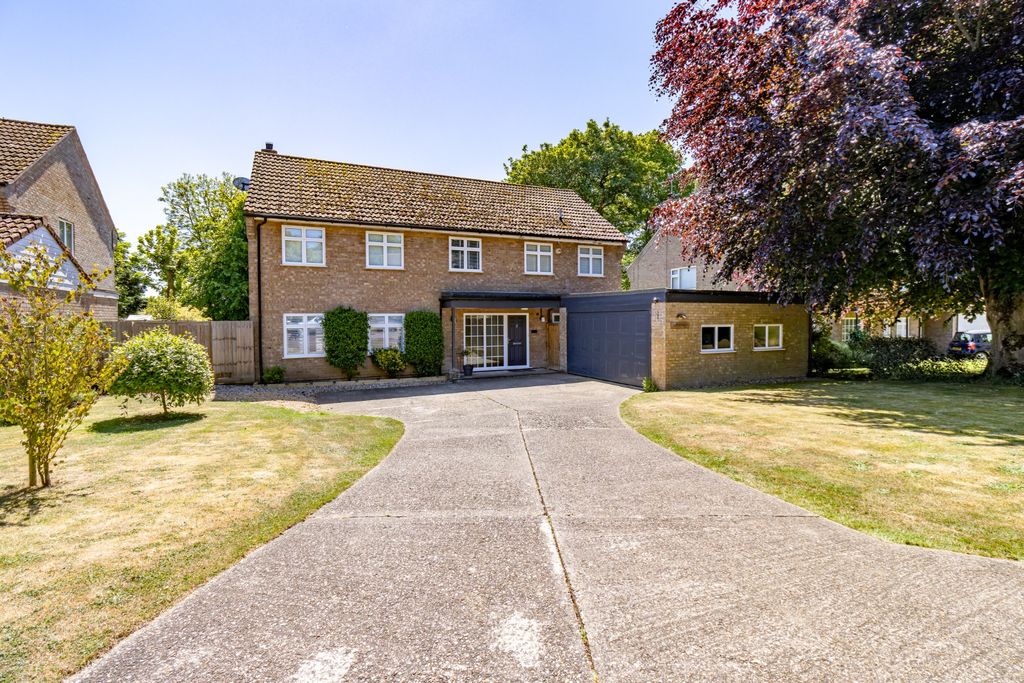 Property photo 1 of 39 3854590